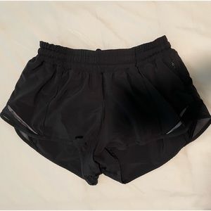 lululemon hotty hot short size 6
